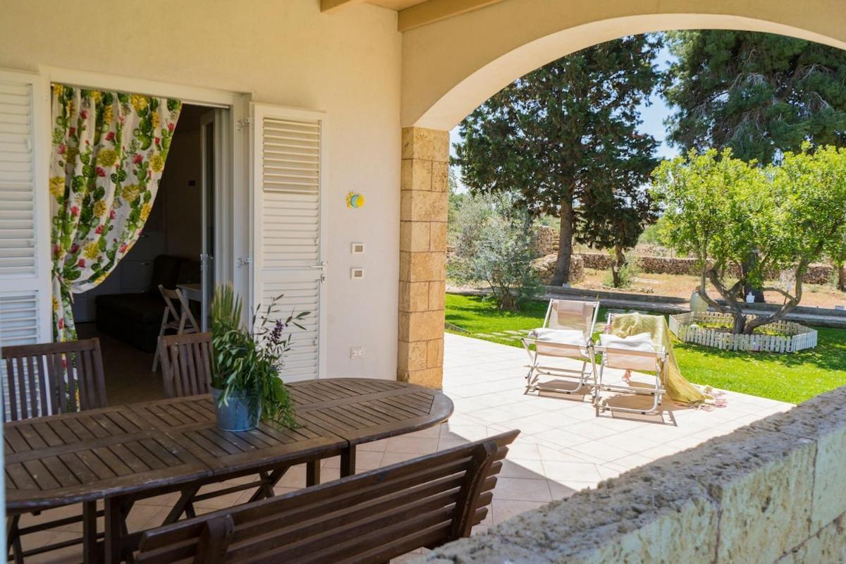 Appartamento Villa Nisapiro' Sannicola Esterno foto